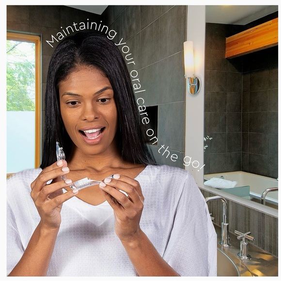 🟢 {3/$15} Radius Tour Travel Brush Toothbrush - Picture 14 of 16